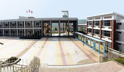 重庆第一双语学校国际部