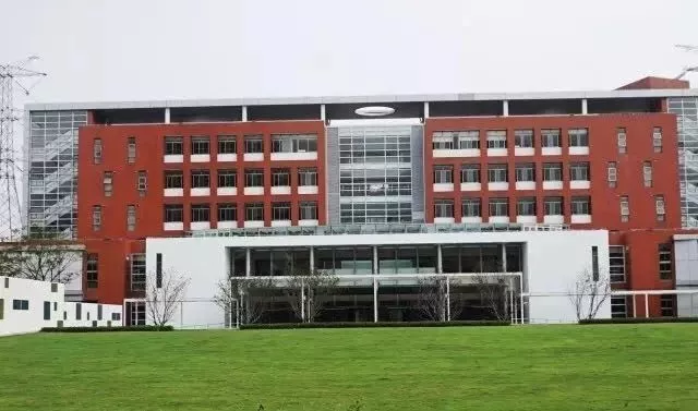 浦东万科双语学校