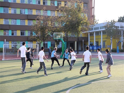 学生活动