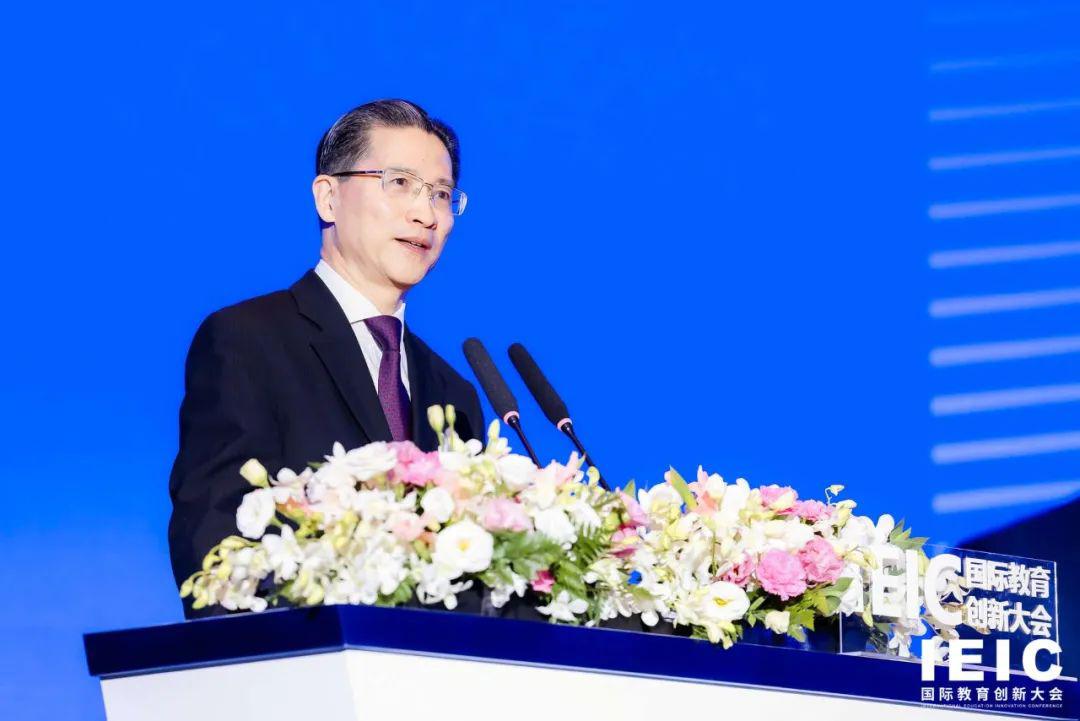 周汉民先生IEIC现场分享