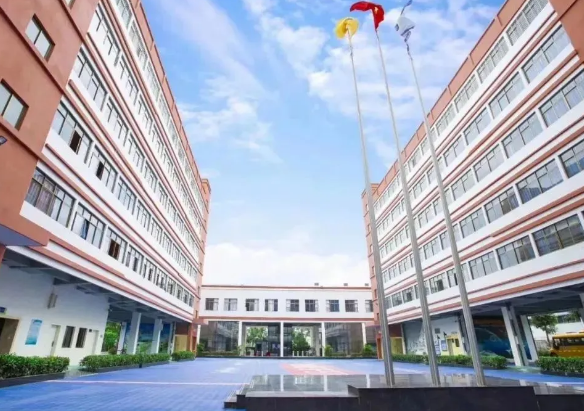 深圳市景园外国语学校