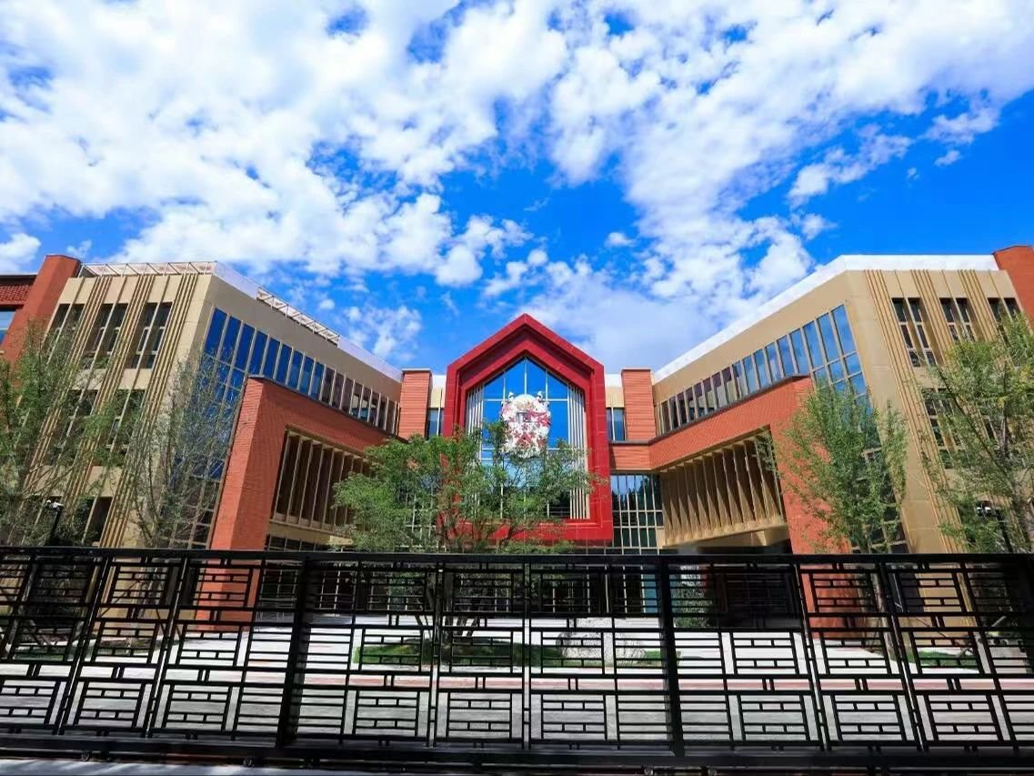 北京德闳学校