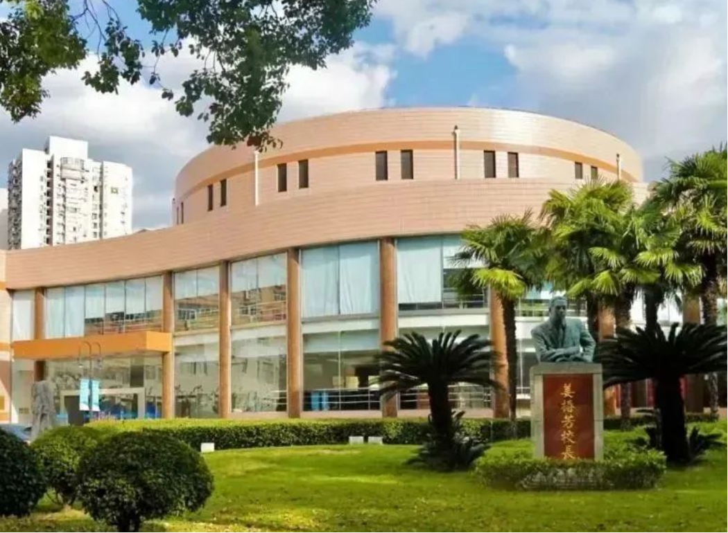上外立泰剑桥